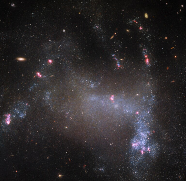 galassia UGC 5829