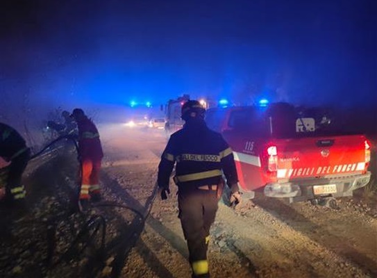incendio castellammare del golfo