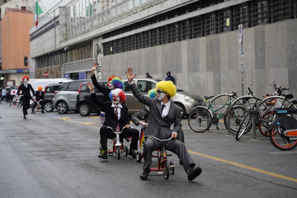Extinction Rebellion rai G7