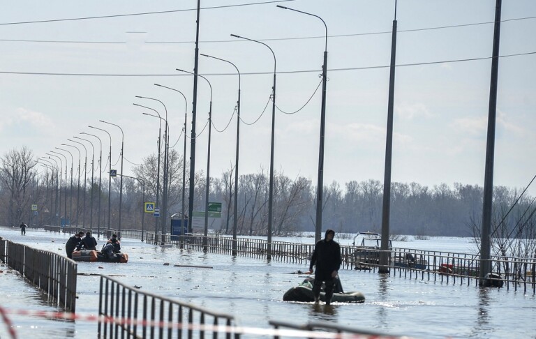 Orenburg Russia inondazioni