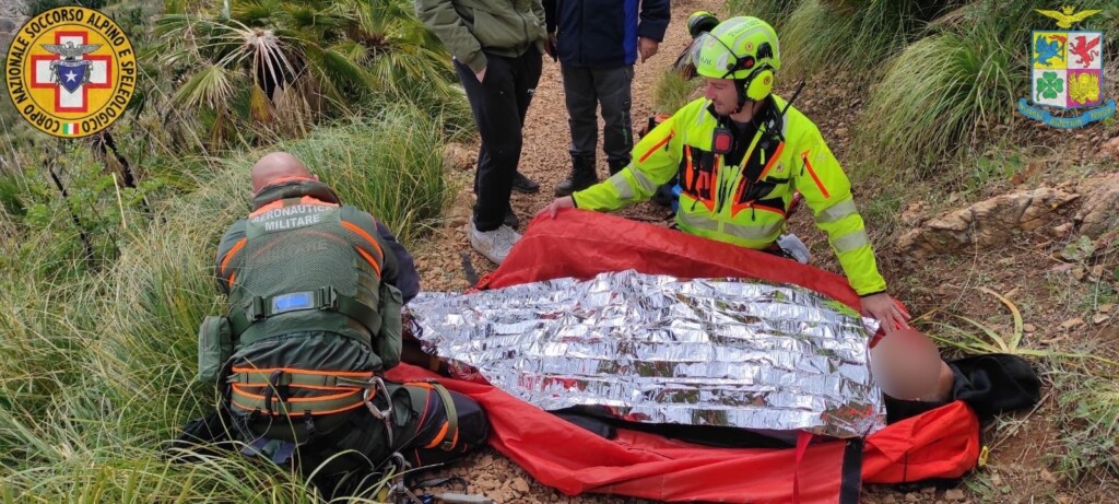 Soccorso Alpino-AM, intervento Riserva Zingaro escursionista ferito (2)