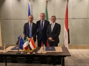 agenzie spaziali italia egitto