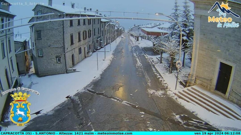 neve oggi 19 aprile 2024