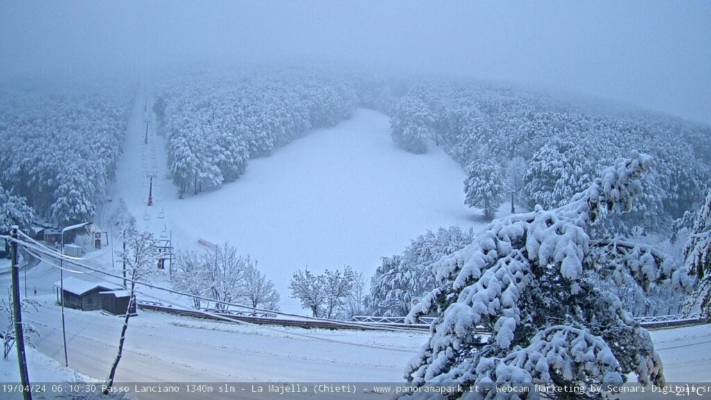 neve oggi 19 aprile 2024