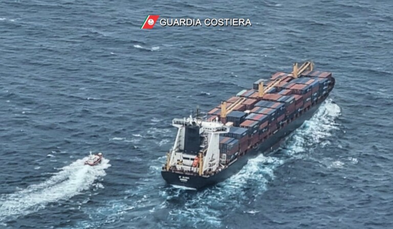 collisione cargo sicilia