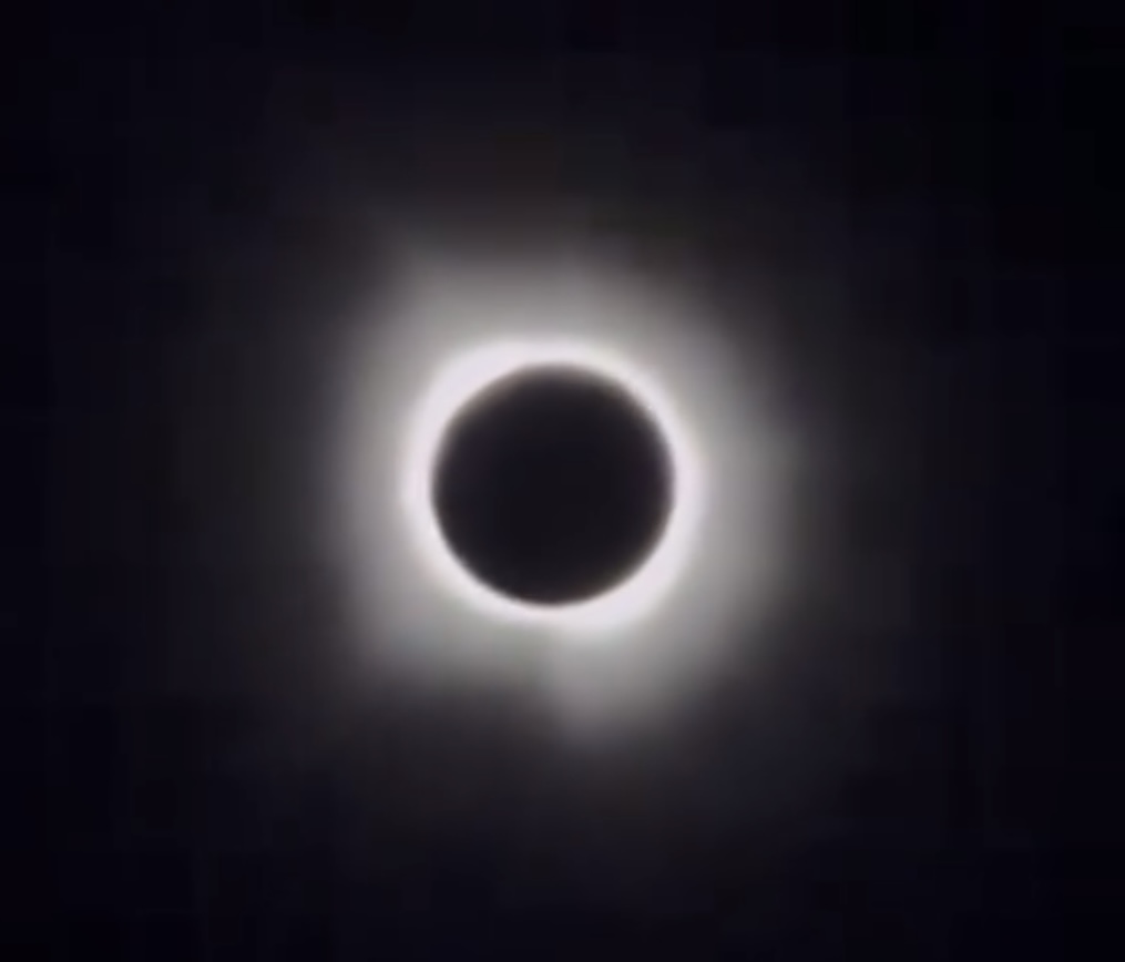 eclissi solare 8 aprile 2024