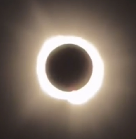 eclissi solare 8 aprile 2024