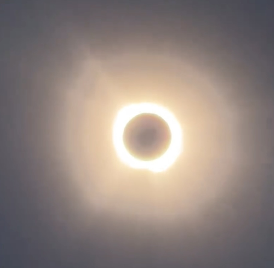 eclissi solare 8 aprile 2024