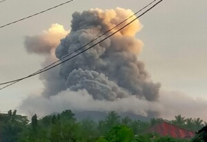eruzione monte ruang indonesia