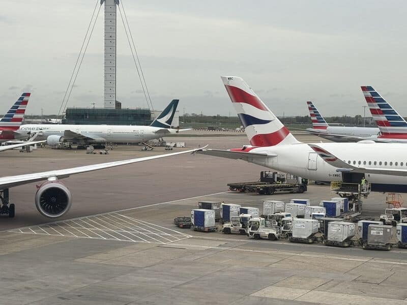 incidente aerei heathrow