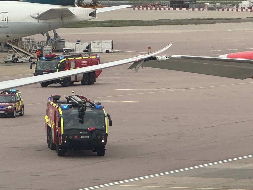 incidente aerei heathrow