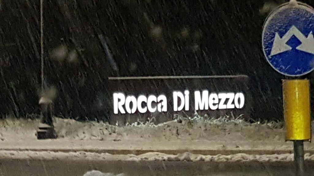 neve abruzzo notte