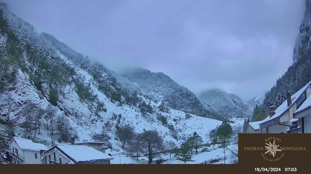 neve oggi 19 aprile 2024