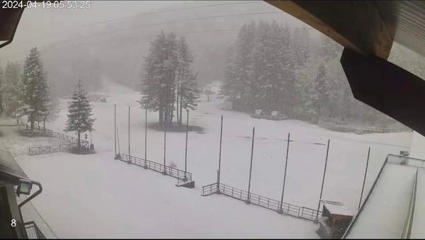 neve oggi 19 aprile 2024