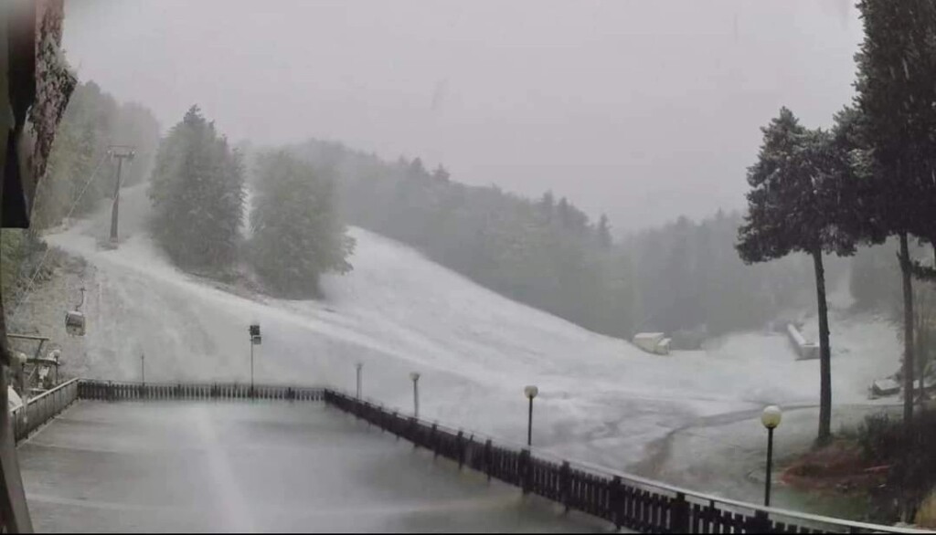 neve oggi 19 aprile 2024