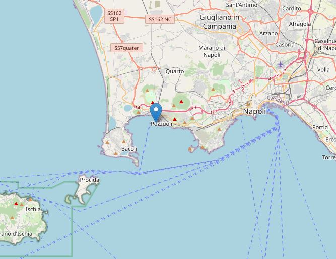 terremoto oggi 4 aprile pozzuoli campi flegrei