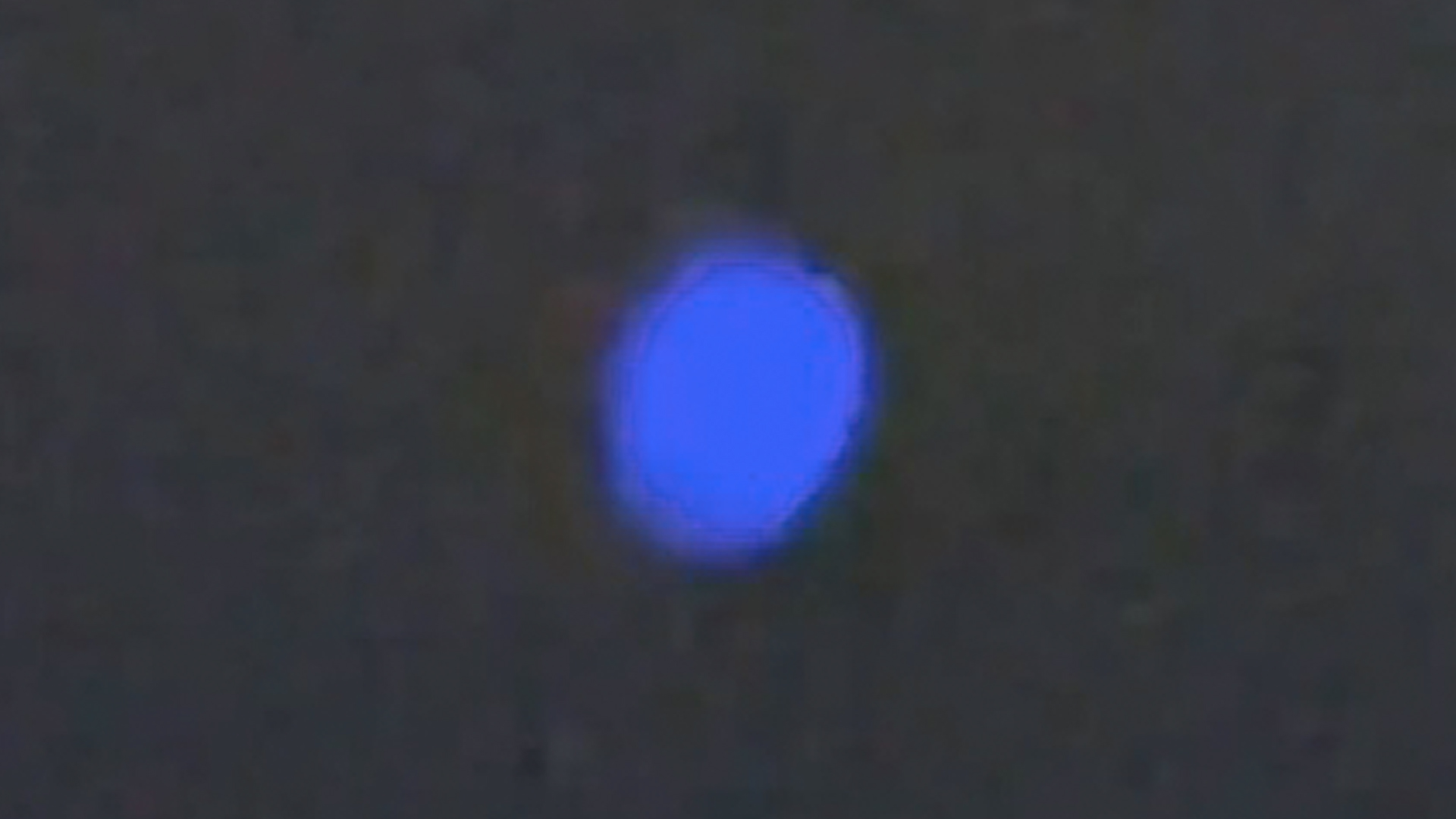 Presunto avvistamento UFO in Arizona: “Era di colore blu e a forma di sigaro”