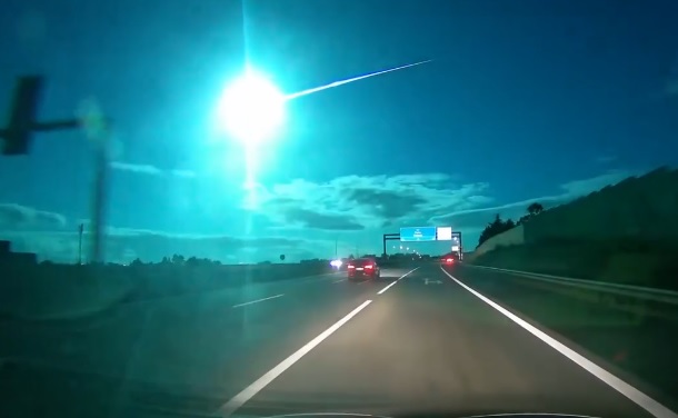 bolide cometa spagna portogallo