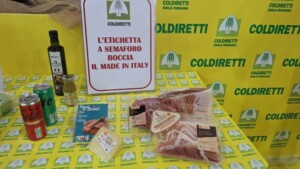 etichetta a semaforo coldiretti