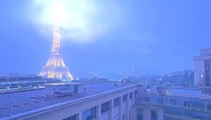 fulmine tour eiffel parigi