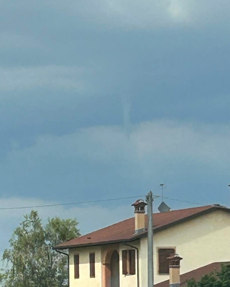 funnel cloud savigliano piemonte