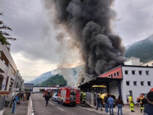 incendio bolzano oggi