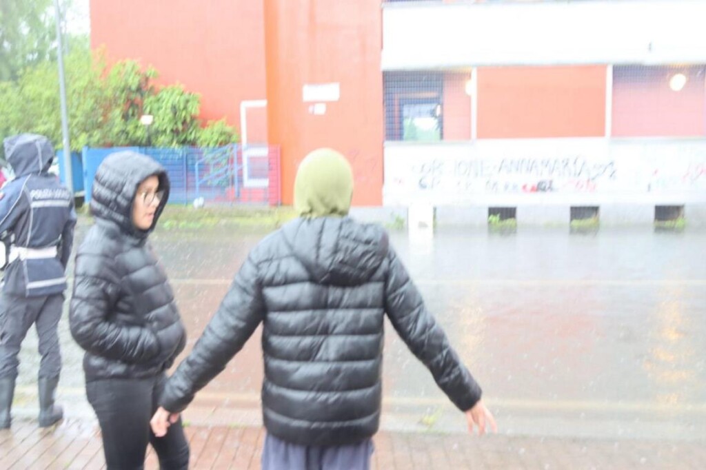 maltempo milano allagamenti seveso lambro