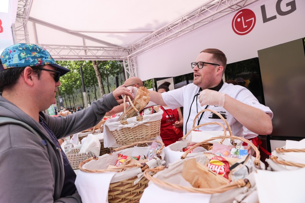 picnic Champs Elysees parigi