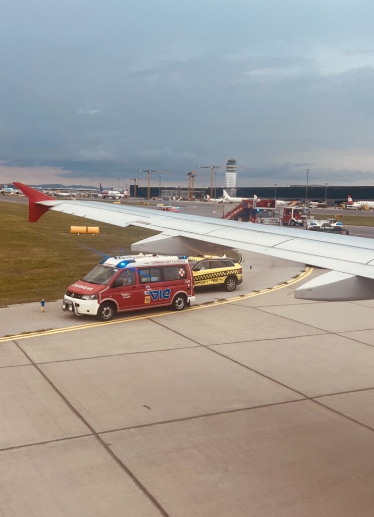 aereo palma vienna grandine
