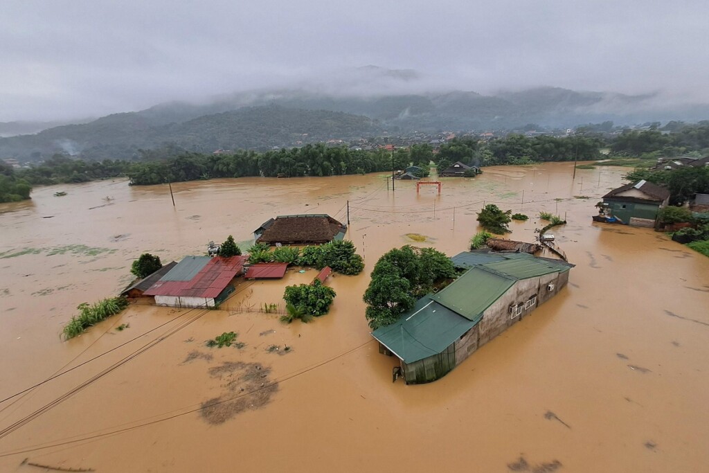 alluvioni frane vietnam