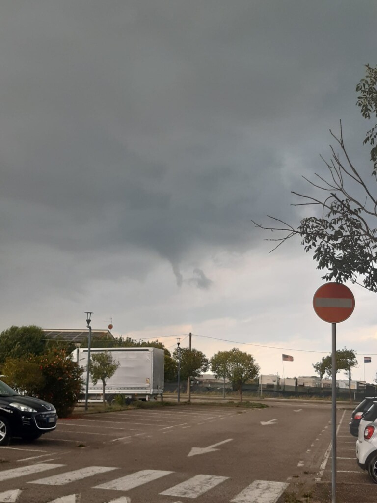 funnel cloud punta marina 2