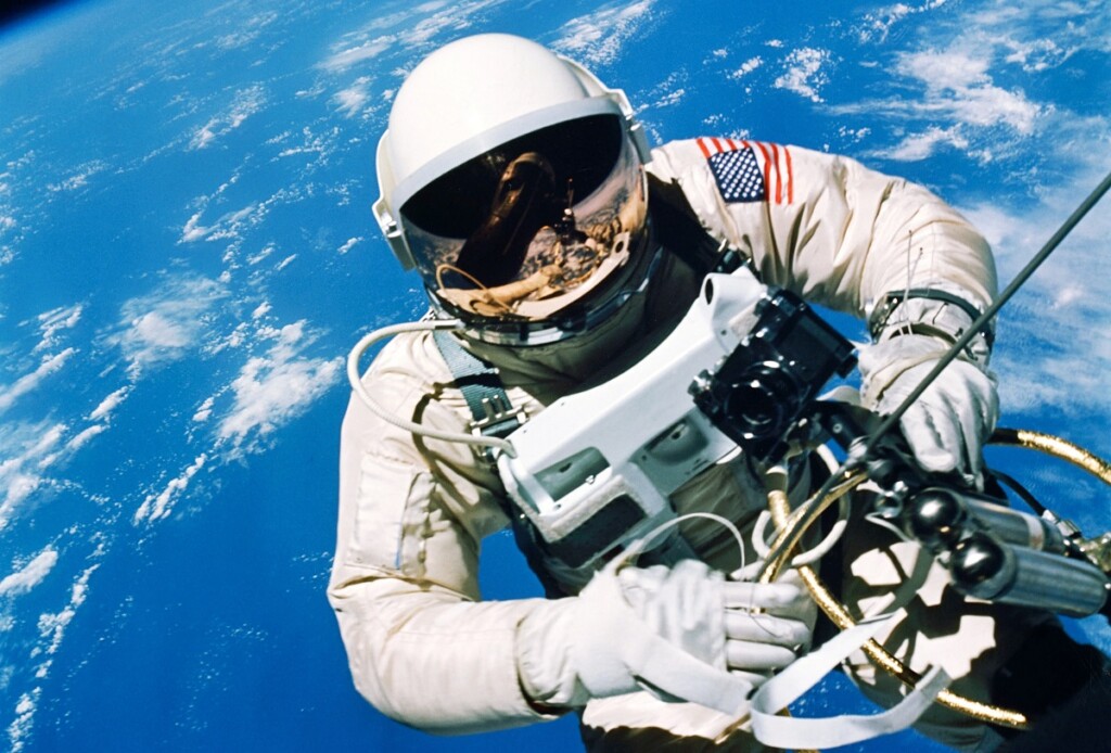 gemini 4 nasa