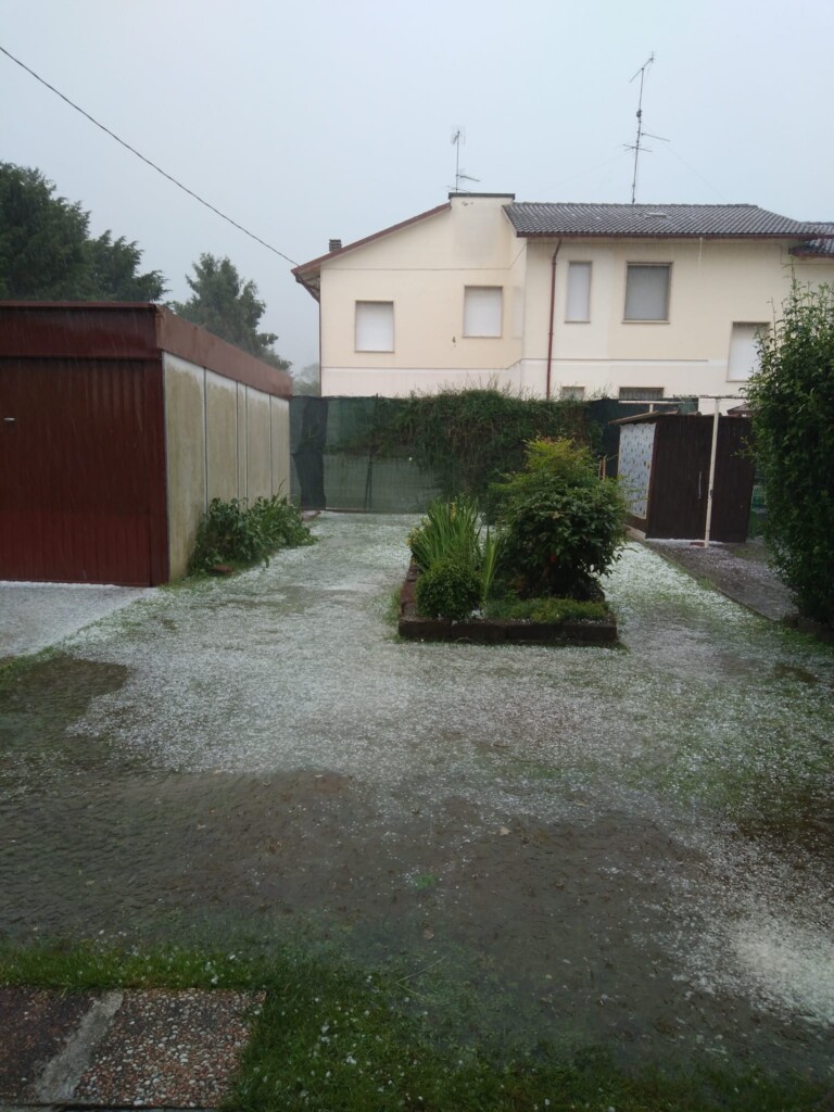 grandine ostiglia lombardia