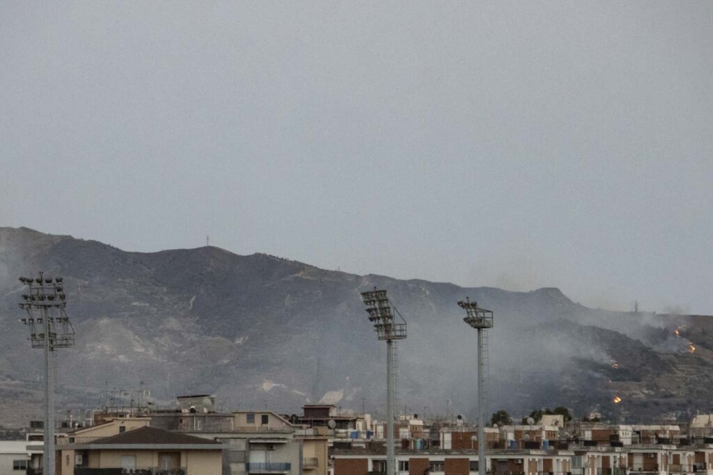 incendio reggio calabria