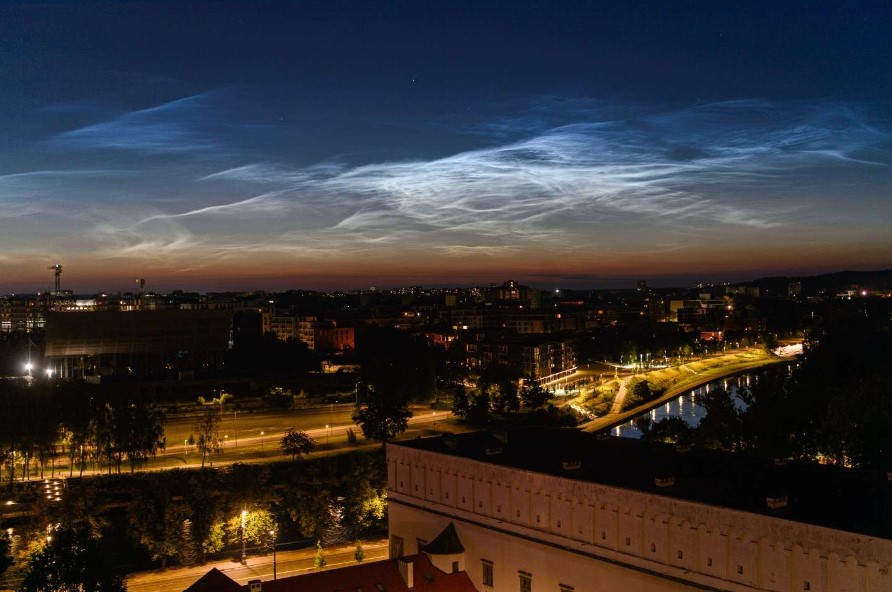 nubi nottilucenti lituania