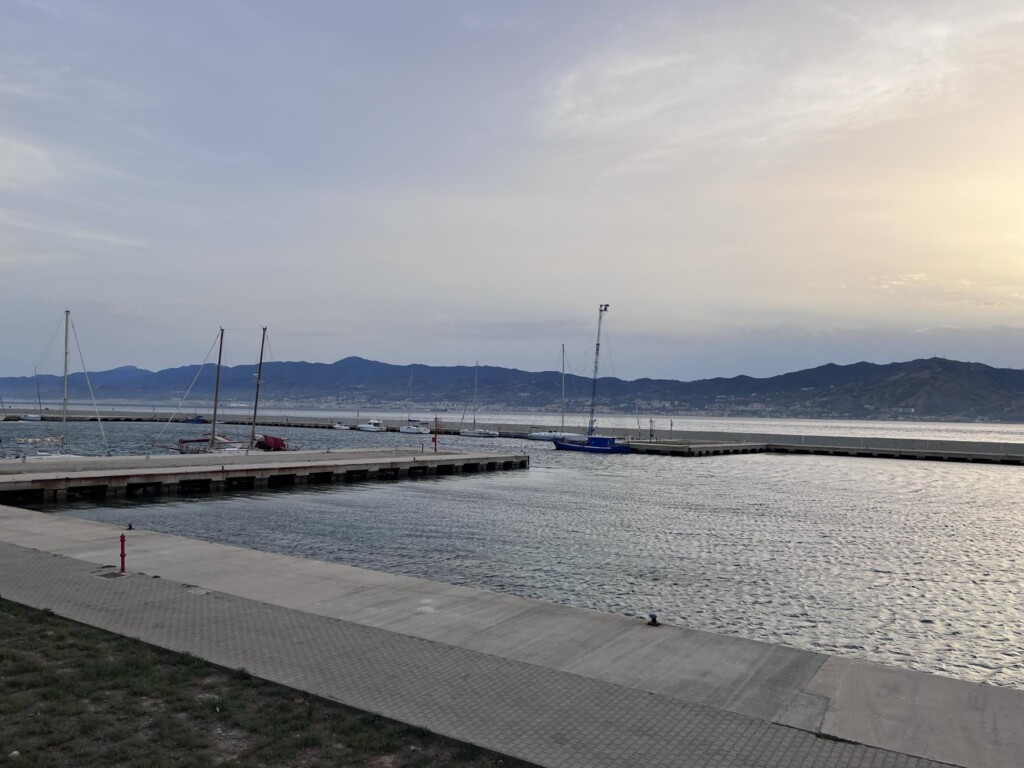 scirocco stretto di messina