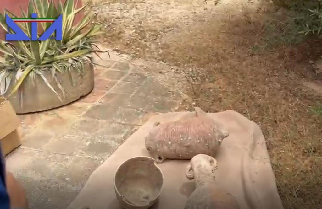 trapani sequestro beni archeologici