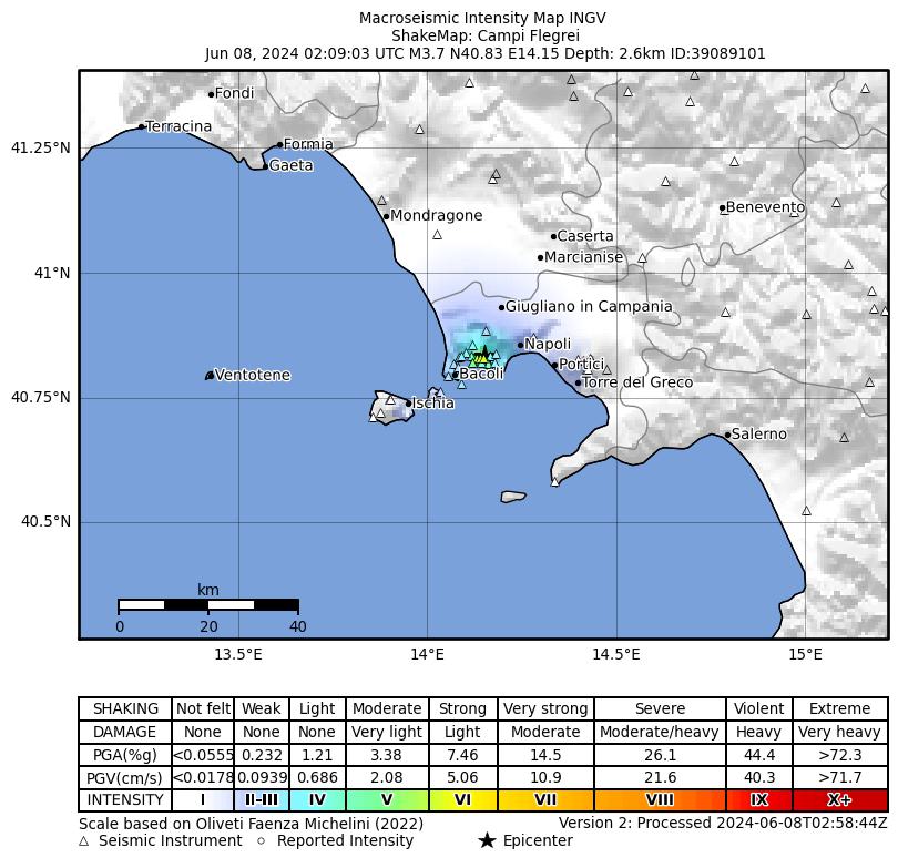 terremoto oggi napoli pozzuoli campi flegrei