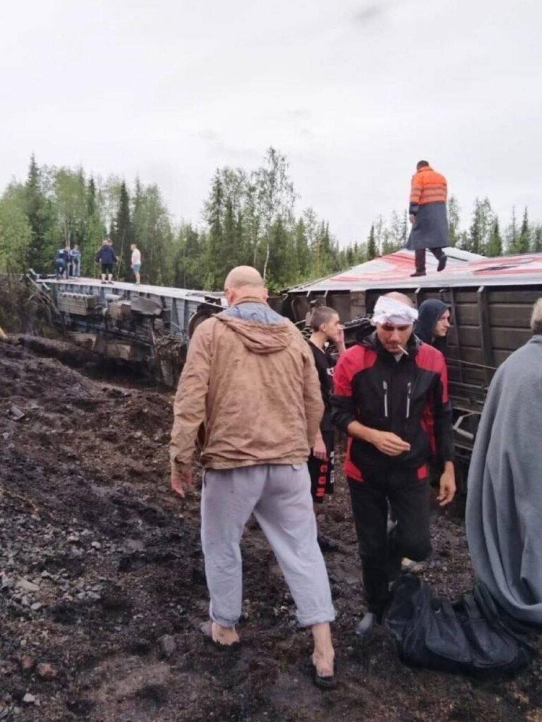 treno deragliato russia