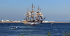 nave Amerigo Vespucci