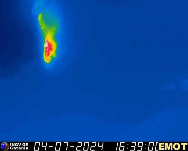 eruzione etna 4 luglio 2024