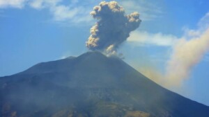 etna cratere nord est behncke