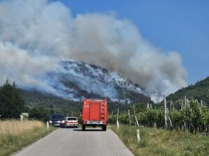 incendio carso slovenia