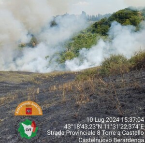 incendio castelnuovo toscana