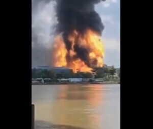 incendio fabbrica cina