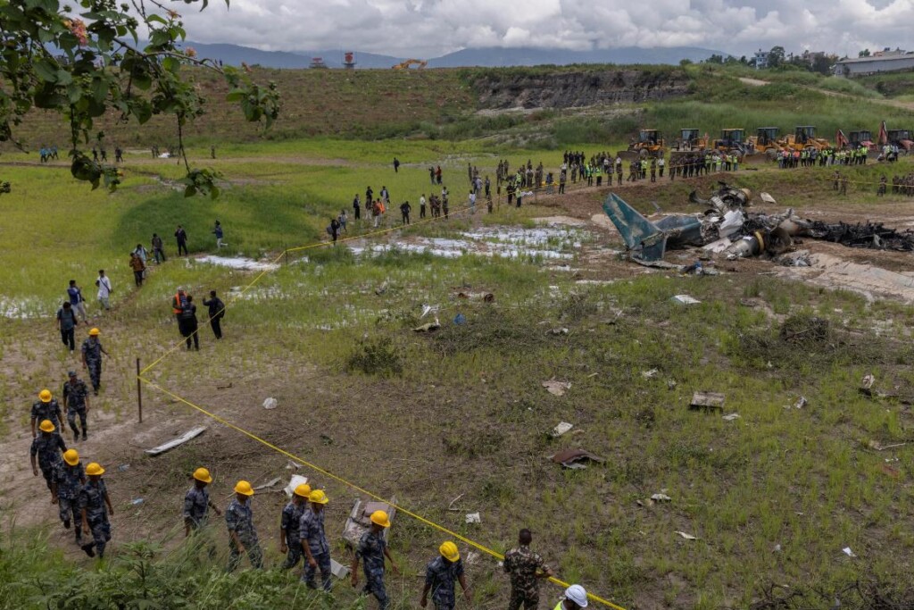incidente aereo nepal