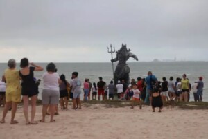 statua poseidone messico
