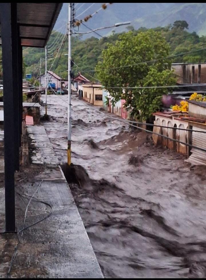 uragano beryl venezuela