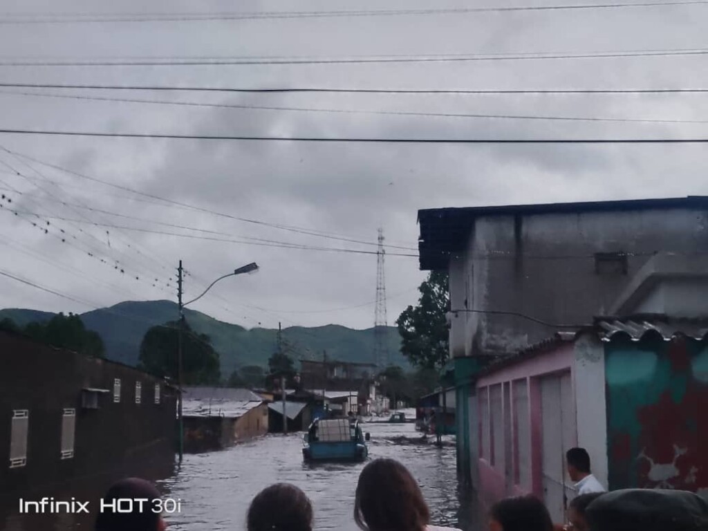 uragano beryl venezuela