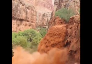 alluvione lampo grand canyon